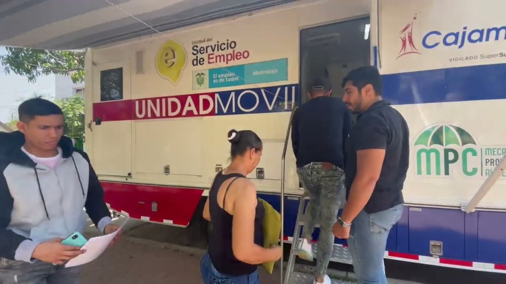 Unidad Móvil-Agencia de Empleo Cajamag